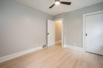 811 South Avenue, North Mankato, MN 56003 - Photo 16