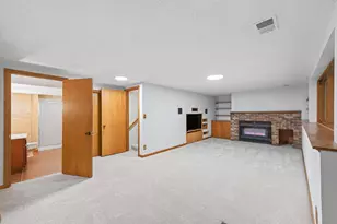 7712 Riverdale Dr N, Brooklyn Park, MN 55444 - Photo 30