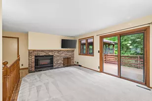 7712 Riverdale Dr N, Brooklyn Park, MN 55444 - Photo 10