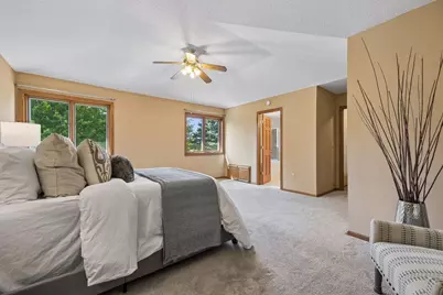 3925 Urbandale Lane N, Plymouth, MN 55446 - Photo 36