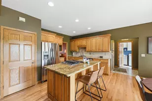 1822 S 30th St, Saint Cloud, MN 56301 - Photo 4