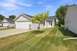 2872 35th St S, Moorhead, MN 56560 - Photo 1