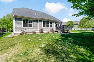 16899 E Lake Dr, Lakeville, MN 55044 - Photo 6