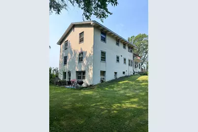 1398 25th Street NW, New Brighton, MN 55112 - Photo 2