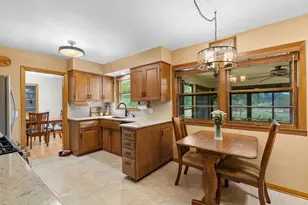 2823 Silver Lake Rd NE, Saint Anthony, MN 55418 - Photo 36