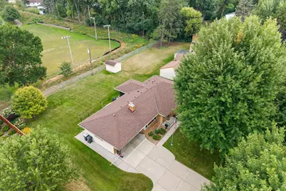 2823 Silver Lake Road NE, Saint Anthony, MN 55418 - Photo 16