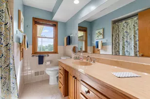 2823 Silver Lake Rd NE, Saint Anthony, MN 55418 - Photo 46