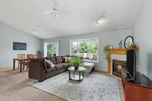 18566 96th Pl N, Maple Grove, MN 55311 - Photo 12