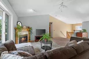 18566 96th Pl N, Maple Grove, MN 55311 - Photo 14