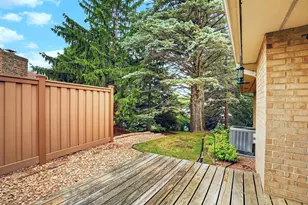 7055 Robinwood Trail, Woodbury, MN 55125 - Photo 2