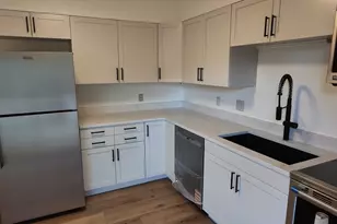 7451 W Franklin Ave, Saint Louis Park, MN 55426 - Photo 16