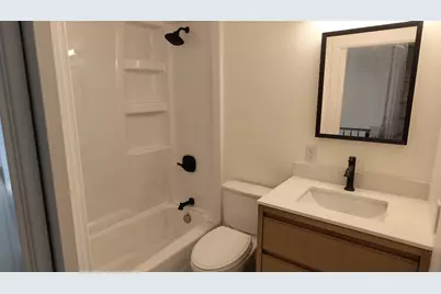 7451 W Franklin Avenue, Saint Louis Park, MN 55426 - Photo 4