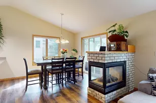 1007 Golfers Ct SE, Rochester, MN 55904 - Photo 10