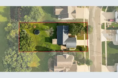 1007 Golfers Court SE, Rochester, MN 55904 - Photo 2