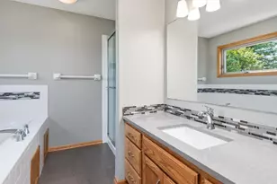 10615 52nd Ave N, Plymouth, MN 55442 - Photo 30