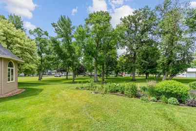 719 Park Avenue, Hamburg, MN 55339 - Photo 14