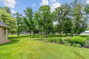 719 Park Ave, Hamburg, MN 55339 - Photo 14