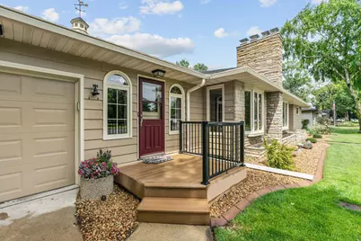 719 Park Avenue, Hamburg, MN 55339 - Photo 4