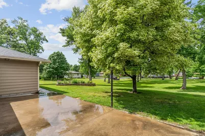 719 Park Avenue, Hamburg, MN 55339 - Photo 10
