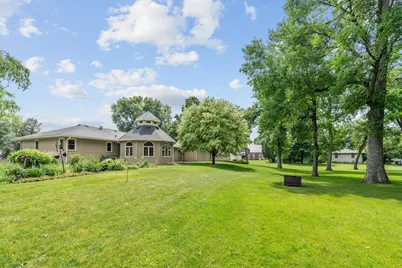 719 Park Avenue, Hamburg, MN 55339 - Photo 12