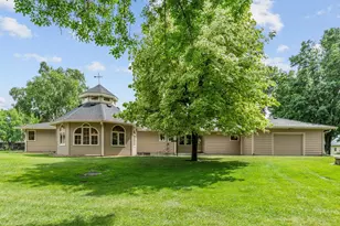 719 Park Ave, Hamburg, MN 55339 - Photo 6