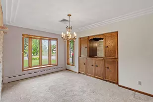 719 Park Ave, Hamburg, MN 55339 - Photo 22