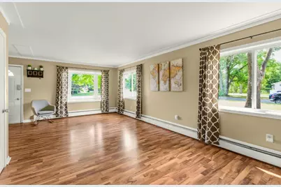727 Tanglewood Drive, Shoreview, MN 55126 - Photo 4