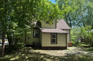 1017 10th Ave NE, Brainerd, MN 56401 - Photo 2