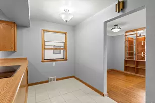238 MacArthur St W, South Saint Paul, MN 55075 - Photo 12
