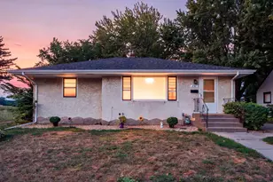 238 MacArthur St W, South Saint Paul, MN 55075 - Photo 2