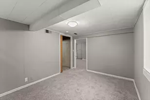 238 MacArthur St W, South Saint Paul, MN 55075 - Photo 26