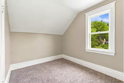 1651 Maryland Avenue E, Saint Paul, MN 55106 - Photo 8