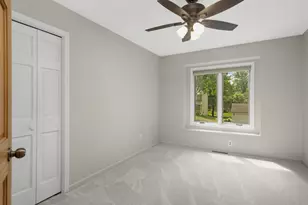 1381 Interlachen Dr, Eagan, MN 55123 - Photo 32