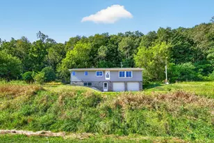18599 Horse Shoe Rd, Rollingstone, MN 55969 - Photo 2