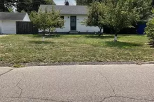 8835 S Hwy Dr, Circle Pines, MN 55014 - Photo 16