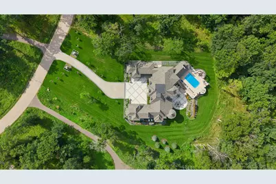14 Cherrywood Circle, North Oaks, MN 55127 - Photo 4