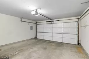 4831 Helena Ln N, Oakdale, MN 55128 - Photo 18