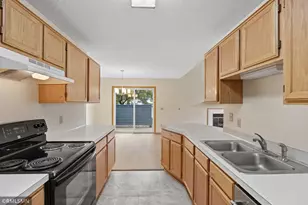 4831 Helena Ln N, Oakdale, MN 55128 - Photo 10
