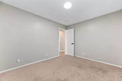 2827 18th Avenue E, Shakopee, MN 55379 - Photo 34