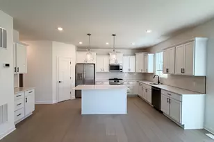 5072 Windlass Dr, Woodbury, MN 55129 - Photo 2