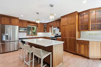 29 Orme Court, Saint Paul, MN 55116 - Photo 2