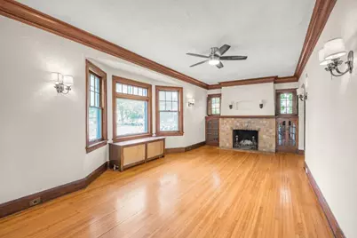 2657 Zenith Avenue N, Robbinsdale, MN 55422 - Photo 4