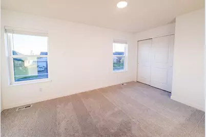 10773 Hemingway Avenue S, Cottage Grove, MN 55016 - Photo 12