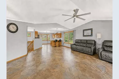 3931 Birmingham Lane NW, Rochester, MN 55901 - Photo 4