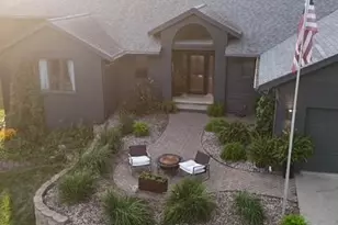 710 20th St, Windom, MN 56101 - Photo 2