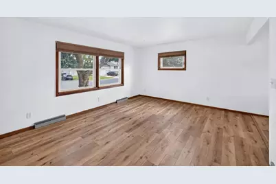 803 4th Avenue SE, Stewartville, MN 55976 - Photo 6