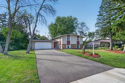 8149 Brandywine Parkway, Brooklyn Park, MN 55444 - Photo 2