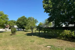 202 NW Brown St, Verndale, MN 56481 - Photo 6