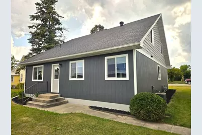 106 Red Lake Avenue SW, Bagley, MN 56621 - Photo 6