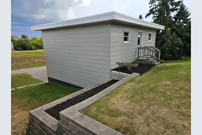 106 Red Lake Avenue SW, Bagley, MN 56621 - Photo 8